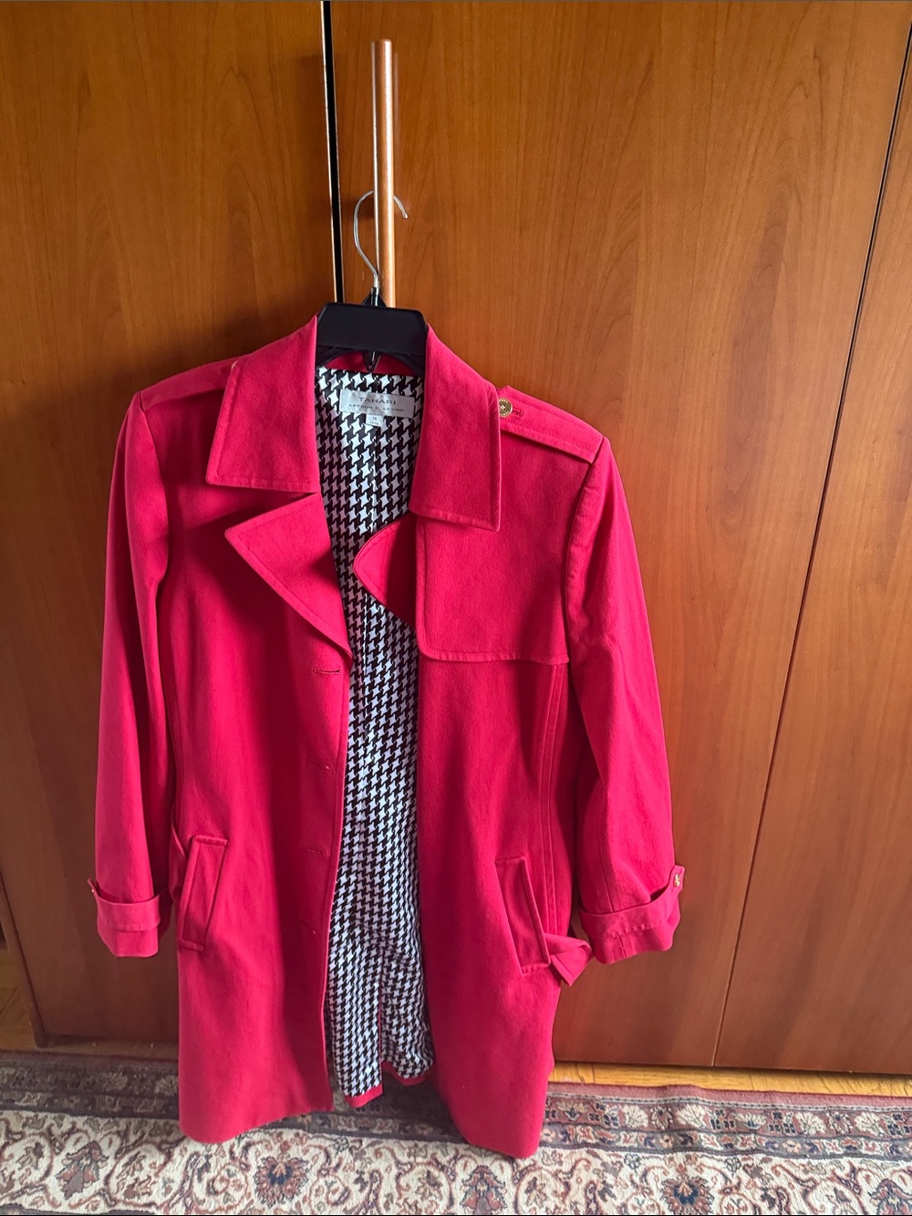 Tahar Women’s Hot Pink Trench Coat
